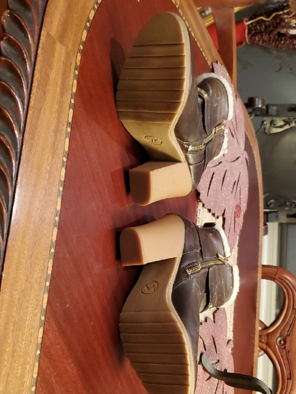 Michael Kors Women's Brown Leather Mid Calf 4in Heel Boots Shearling Distressed - Picture 3 of 15